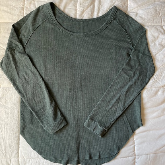 Green Long Sleeve Waffle Shirt - Picture 2 of 4